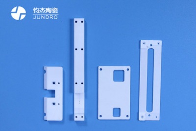 工業(yè)氧化鋯陶瓷有哪些特點(diǎn)
